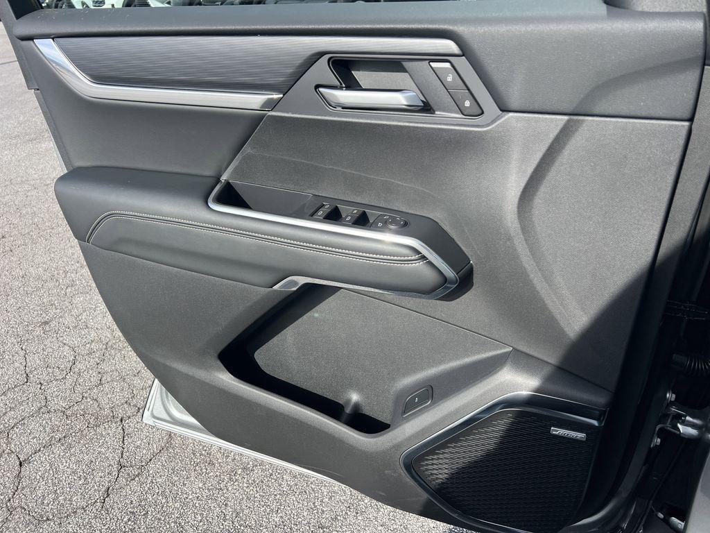 new 2026 GMC Acadia car, priced at $53,529