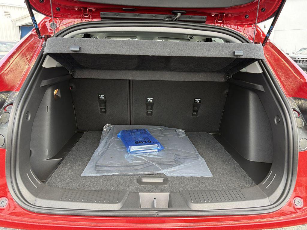 new 2026 Chevrolet Trax car, priced at $25,785