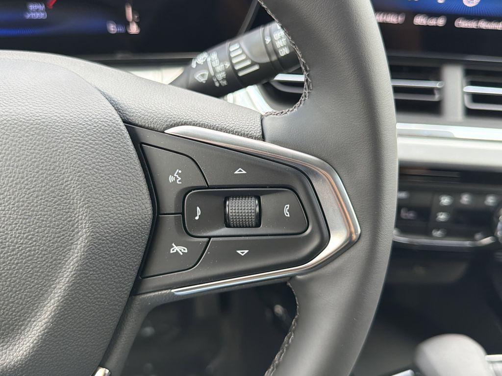 new 2026 Chevrolet Trax car, priced at $25,785