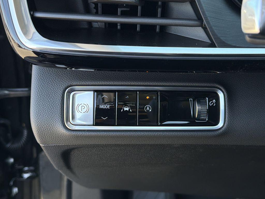 new 2026 Buick Envision car, priced at $42,990