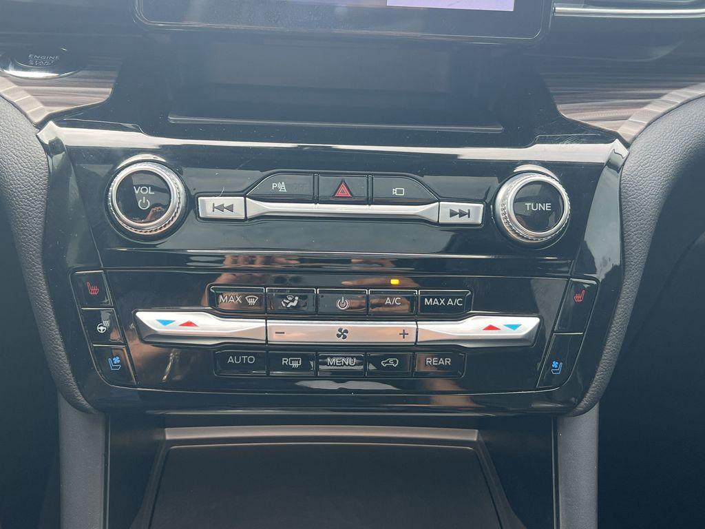 used 2022 Ford Explorer car, priced at $27,895