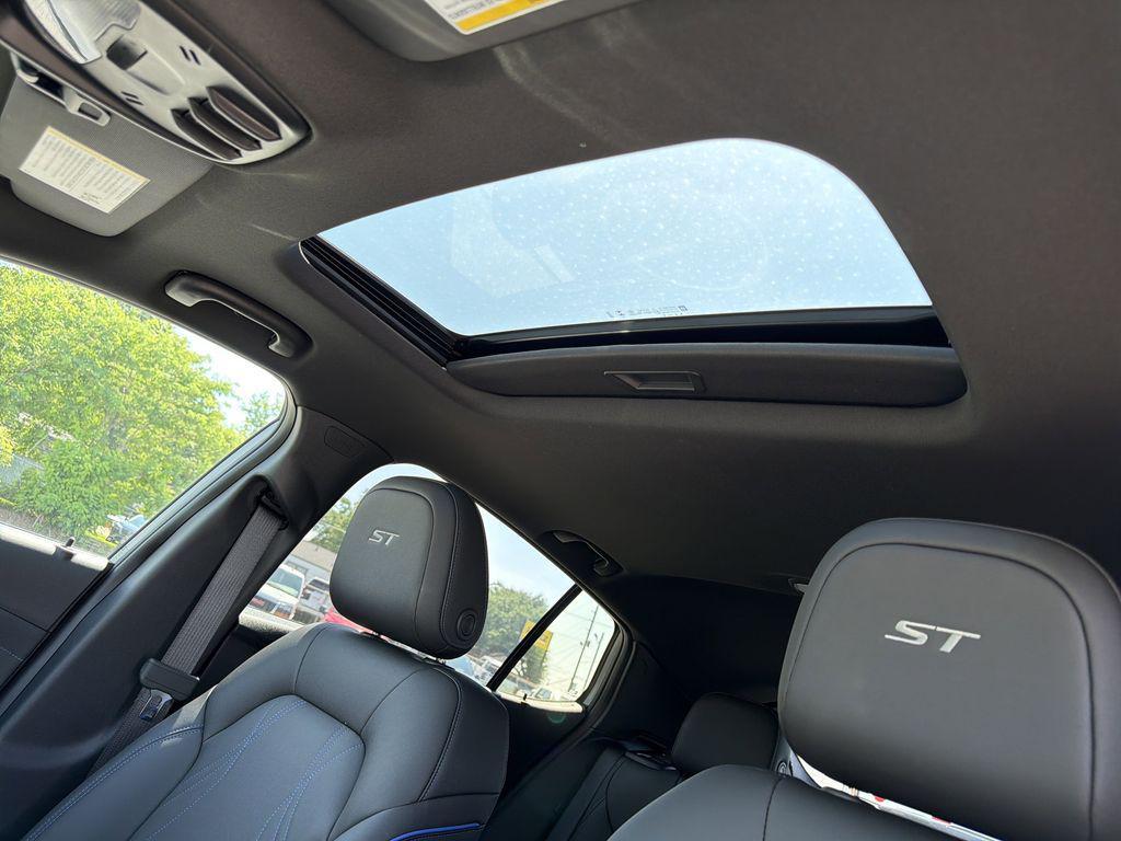new 2026 Buick Envista car, priced at $34,170