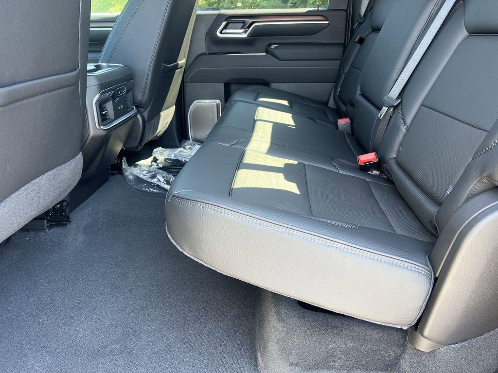 new 2025 GMC Sierra 2500 car, priced at $87,994