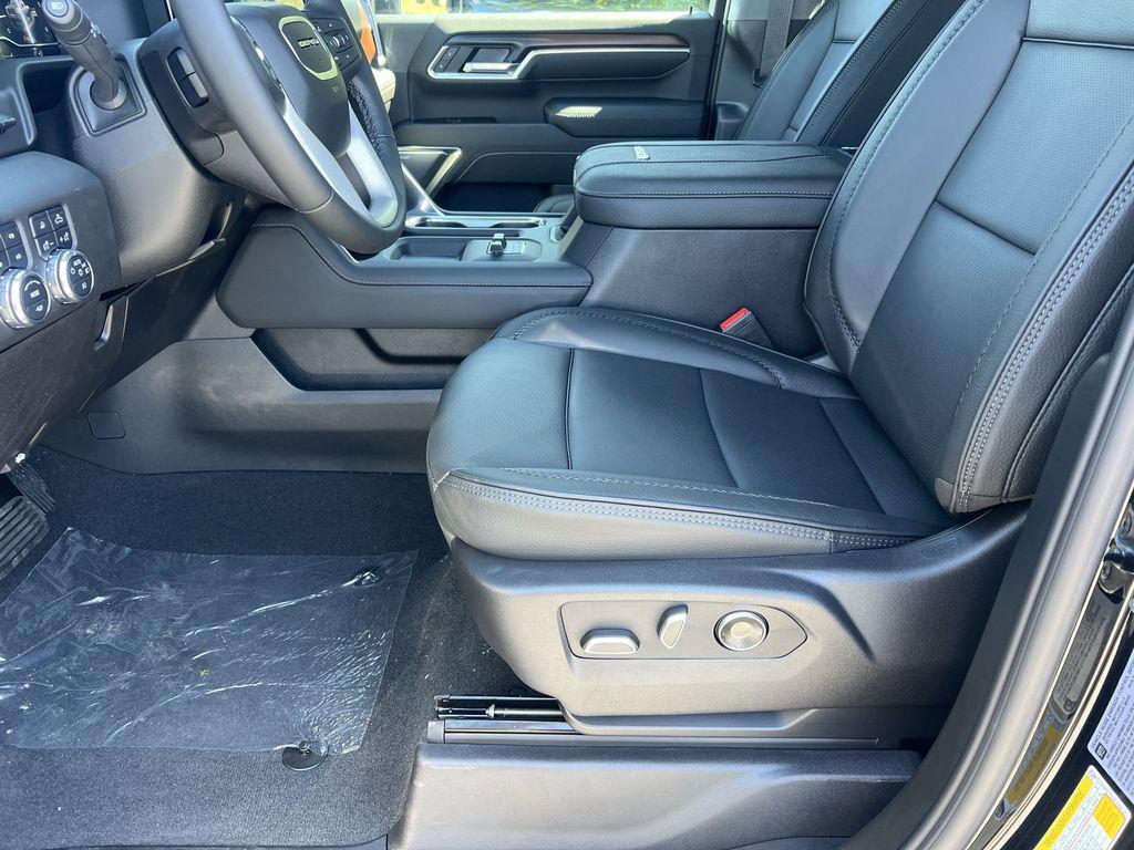 new 2025 GMC Sierra 2500 car, priced at $87,994