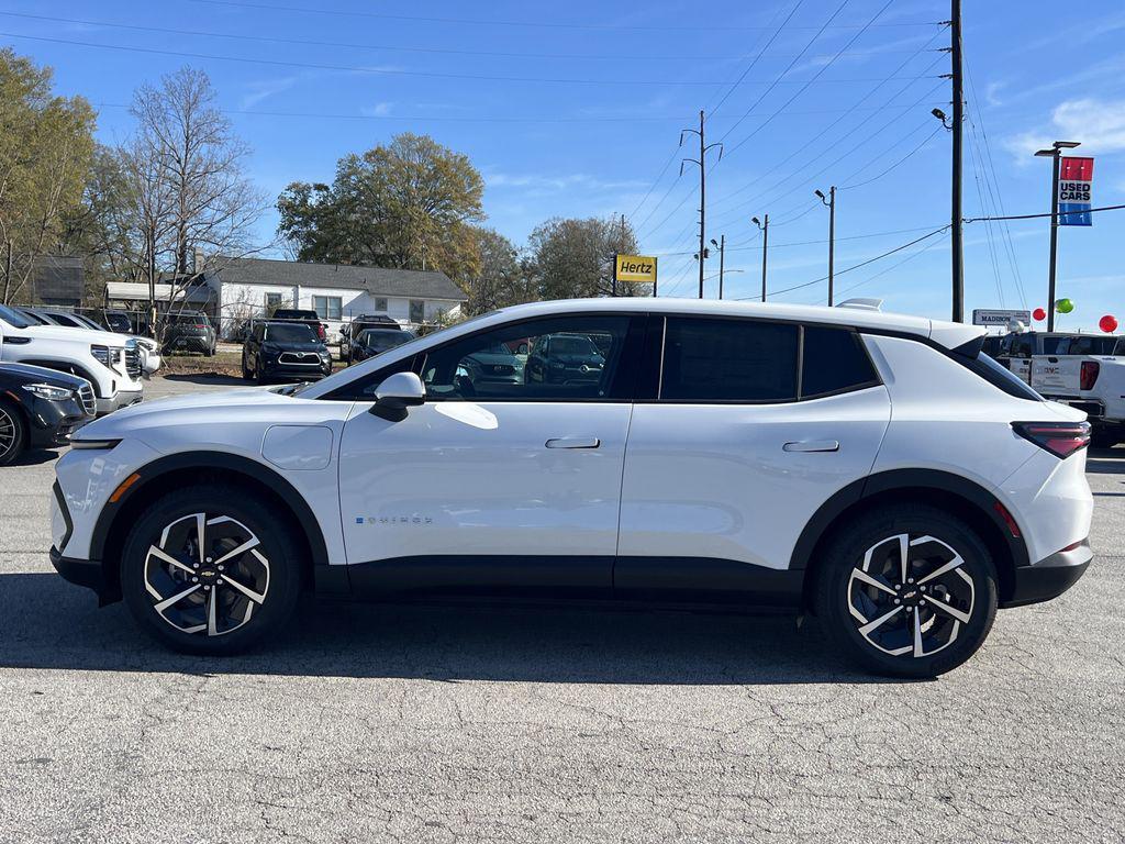 new 2026 Chevrolet Equinox EV car, priced at $29,995