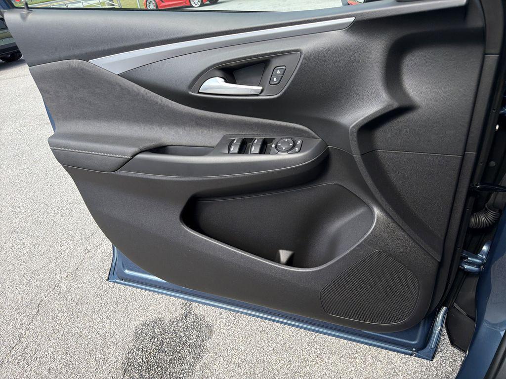 new 2026 Buick Envista car, priced at $26,740