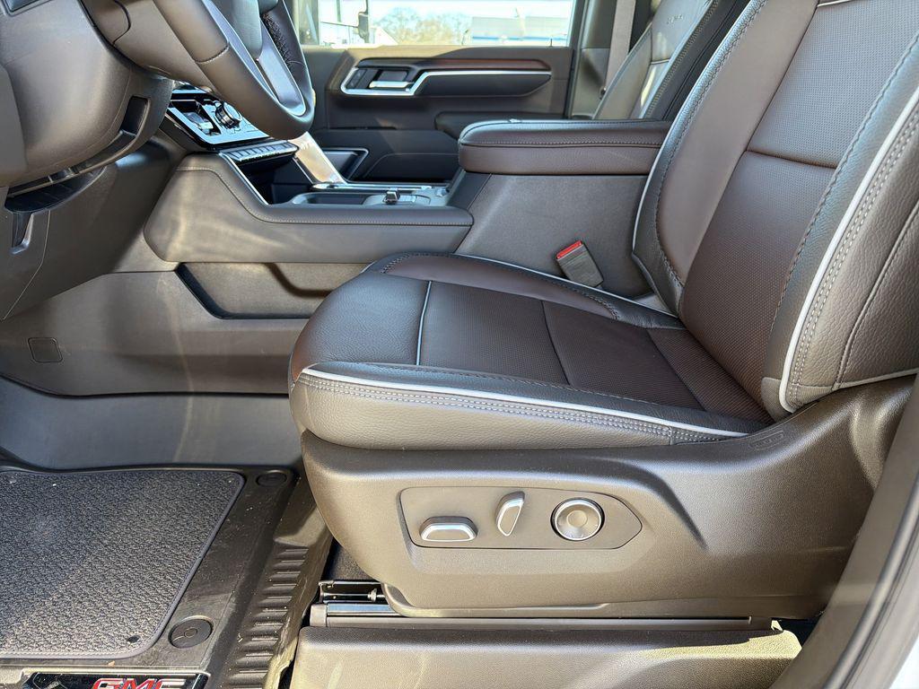 new 2026 GMC Sierra 2500 car, priced at $90,690