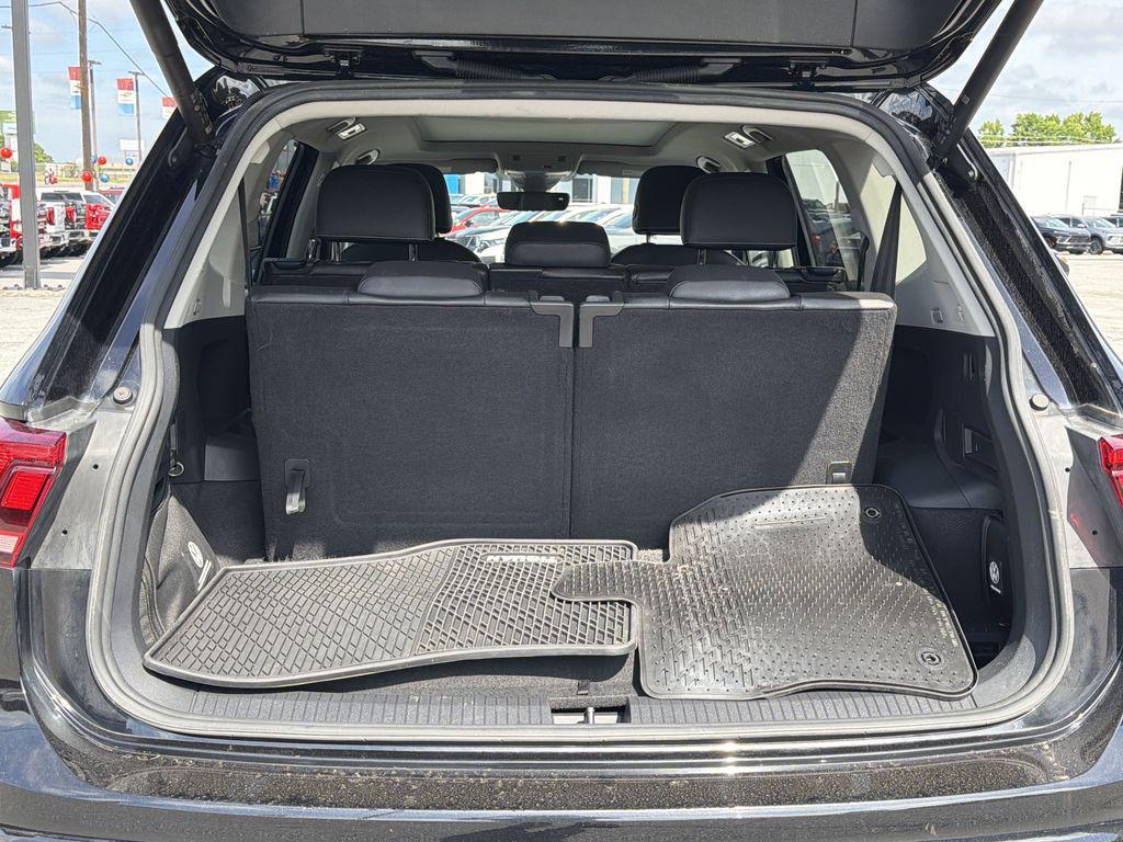 used 2022 Volkswagen Tiguan car, priced at $18,999