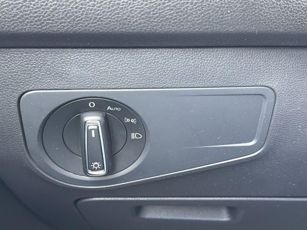 used 2022 Volkswagen Tiguan car, priced at $18,999