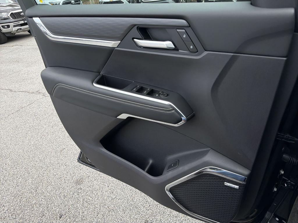 new 2026 GMC Acadia car, priced at $52,215