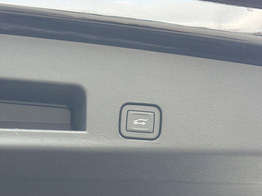 new 2026 GMC Acadia car, priced at $52,215