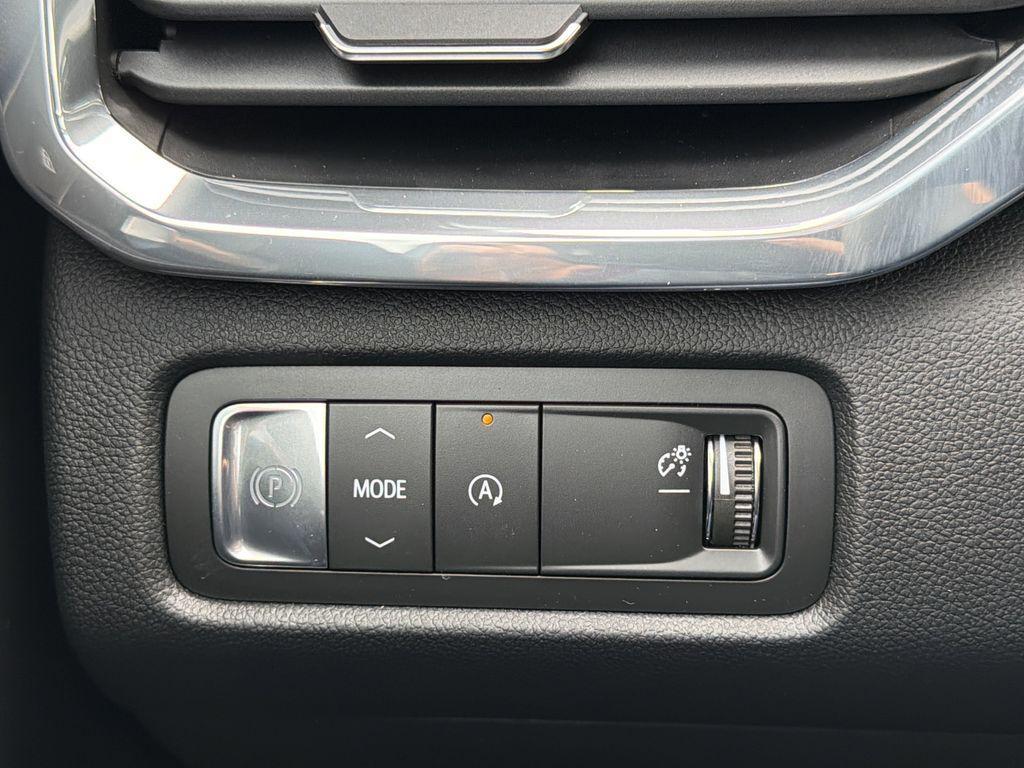 new 2026 GMC Acadia car, priced at $52,215