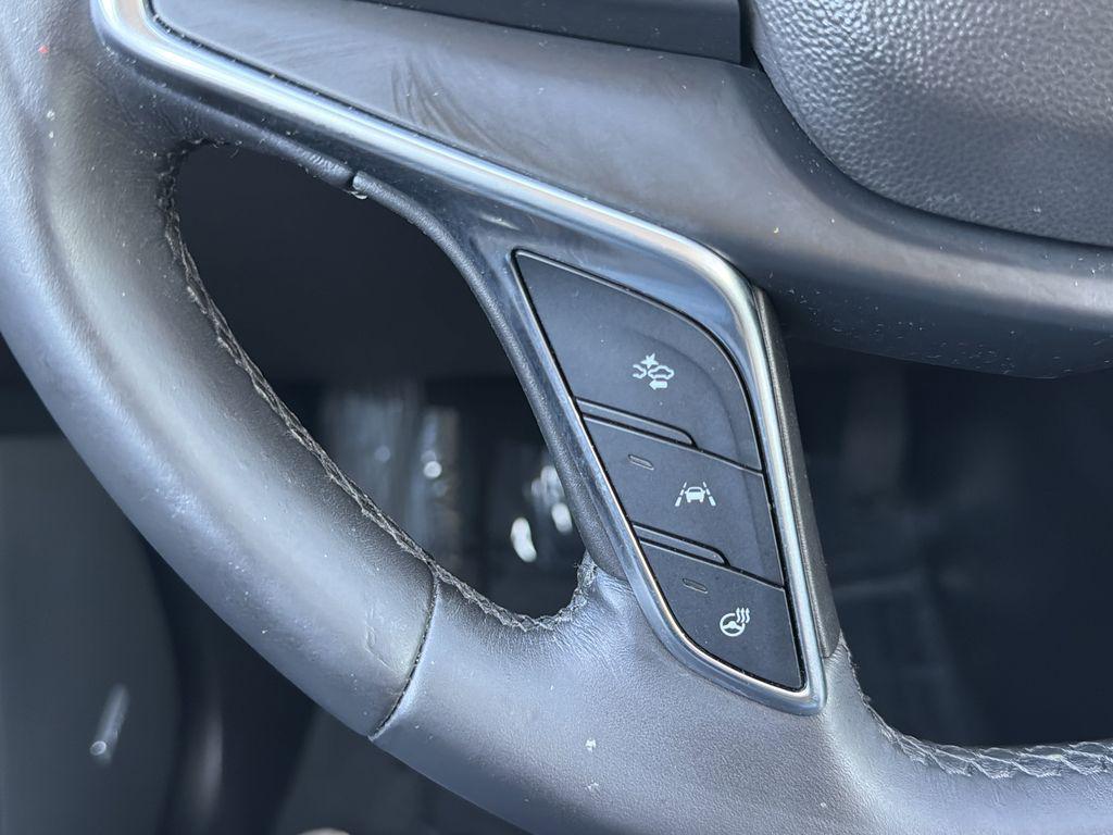 used 2018 Cadillac XT5 car, priced at $19,999