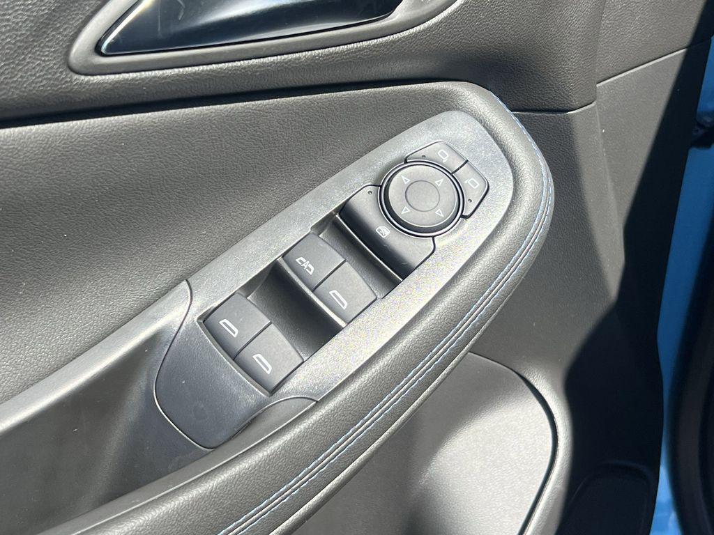 new 2026 Buick Encore GX car, priced at $25,499