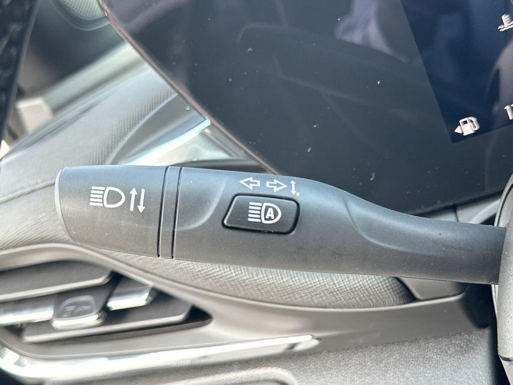 new 2026 Buick Envista car, priced at $27,235