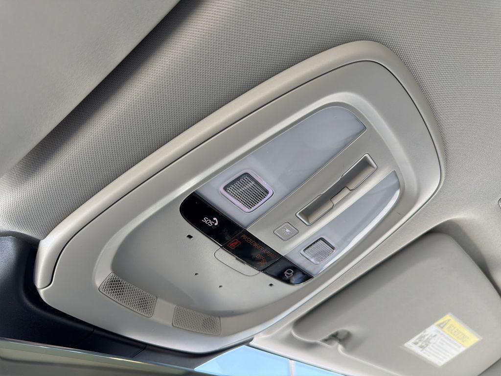 used 2024 Volvo XC60 Recharge Plug-In Hybrid car, priced at $44,587