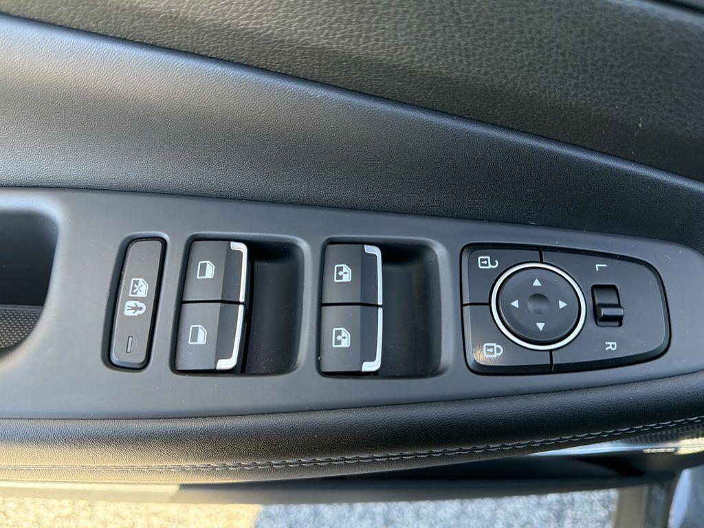 used 2023 Hyundai Santa Fe car, priced at $24,999