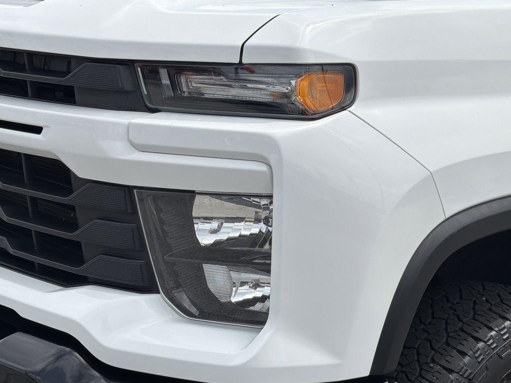 used 2024 Chevrolet Silverado 2500 car, priced at $42,999
