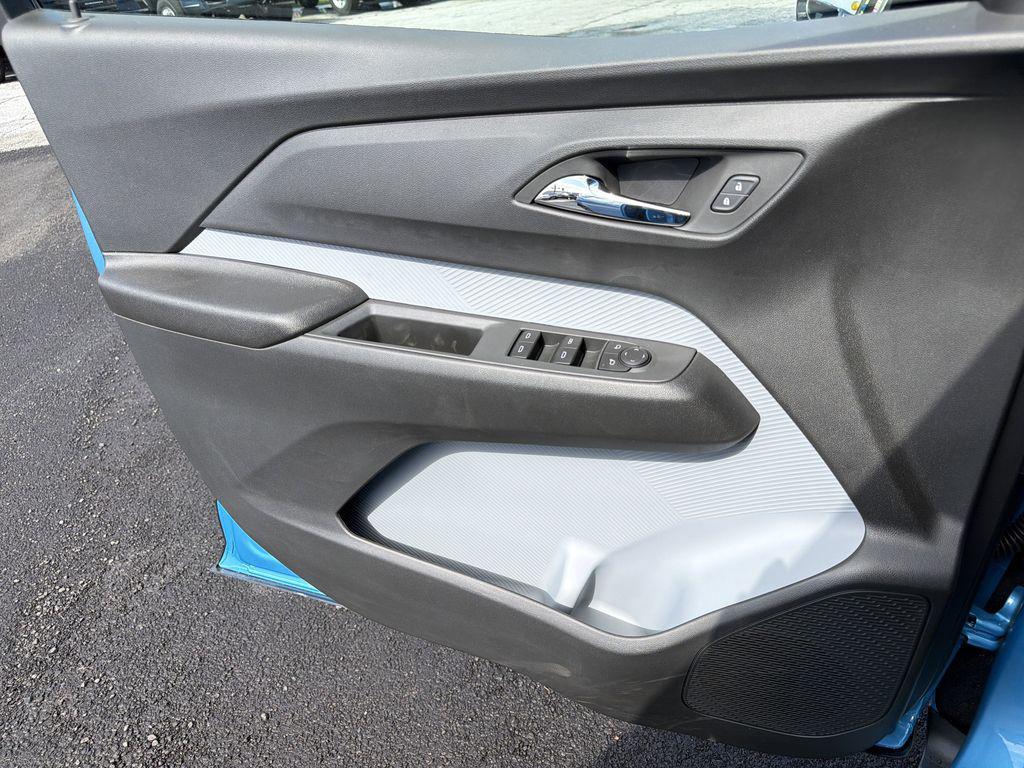 new 2027 Chevrolet Bolt car, priced at $30,987