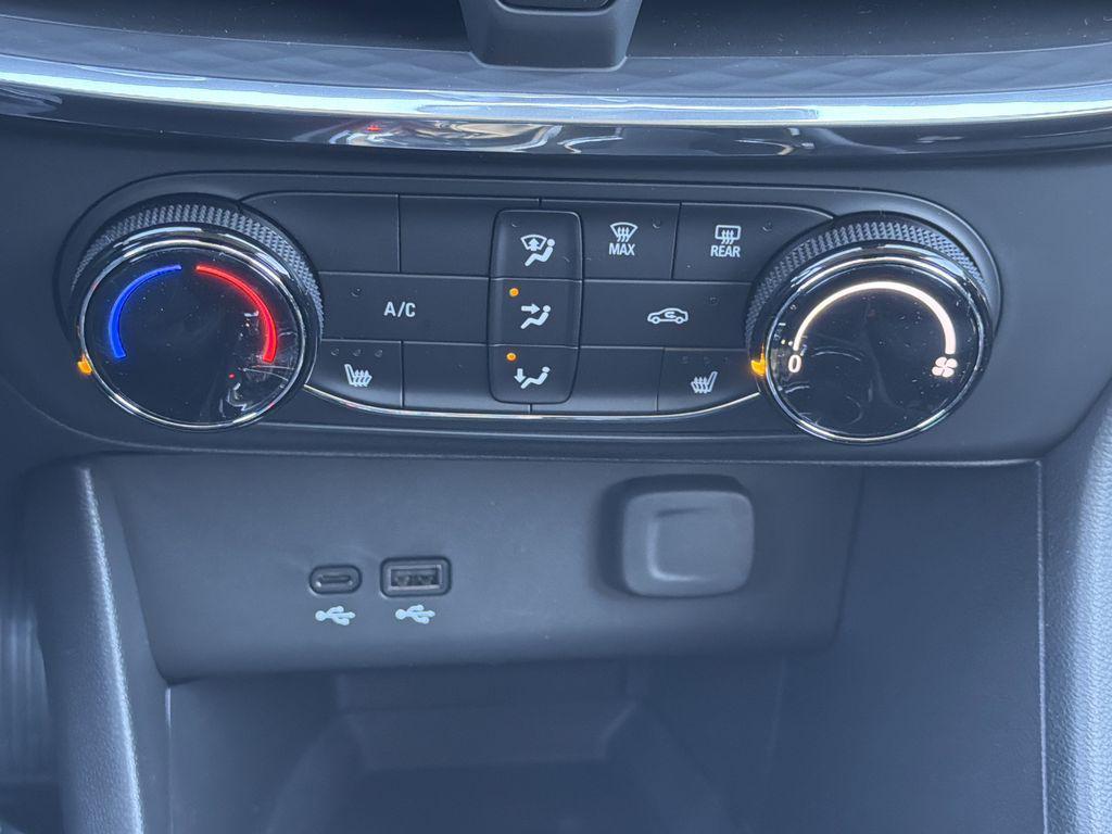 new 2026 Buick Encore GX car, priced at $29,385