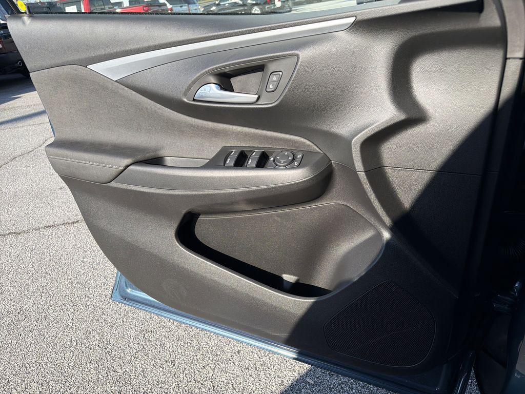 new 2026 Buick Envista car, priced at $27,985