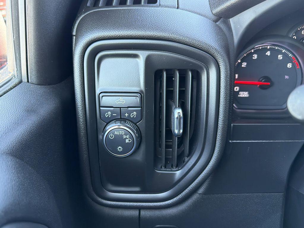 used 2021 Chevrolet Silverado 1500 car, priced at $25,914