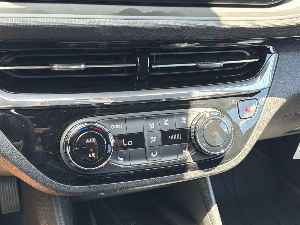 new 2026 Buick Envista car, priced at $34,665