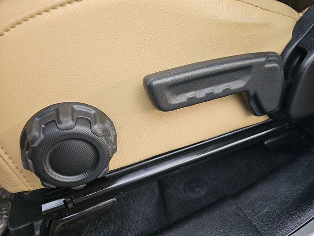 used 2019 Jeep Wrangler Unlimited car, priced at $32,900