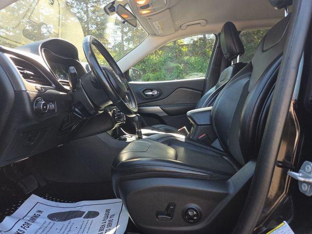 used 2019 Jeep Cherokee car, priced at $14,880
