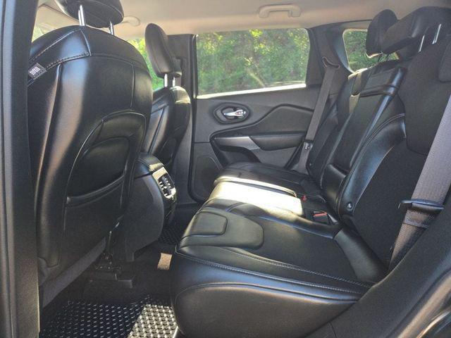used 2019 Jeep Cherokee car, priced at $14,880