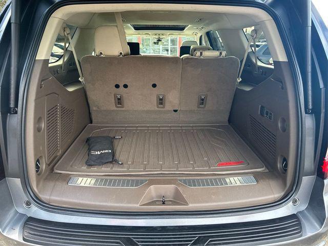 used 2021 GMC Yukon XL car, priced at $44,900