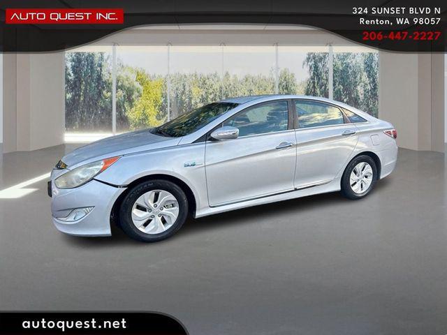used 2014 Hyundai Sonata Hybrid car, priced at $8,900