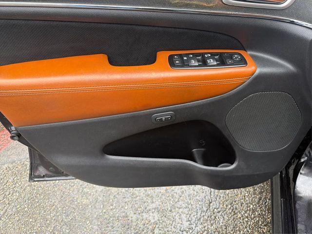 used 2015 Jeep Grand Cherokee car, priced at $29,900