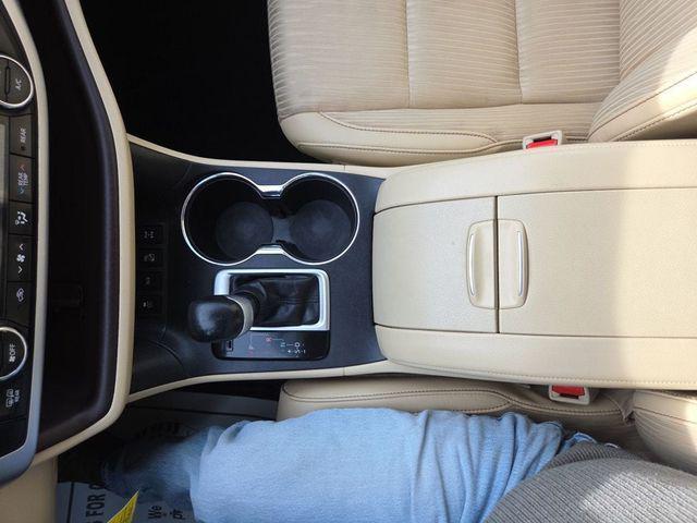 used 2016 Toyota Highlander car, priced at $17,900