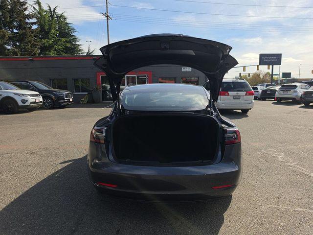 used 2022 Tesla Model 3 car, priced at $31,900