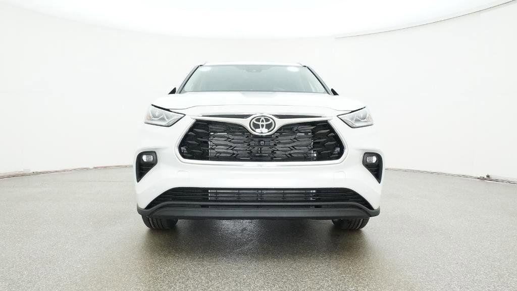 new 2026 Toyota Highlander car, priced at $53,457