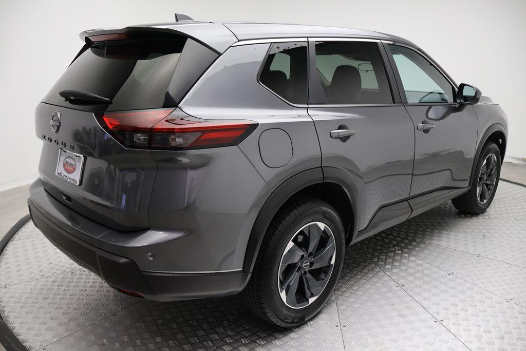 used 2025 Nissan Rogue car, priced at $18,957