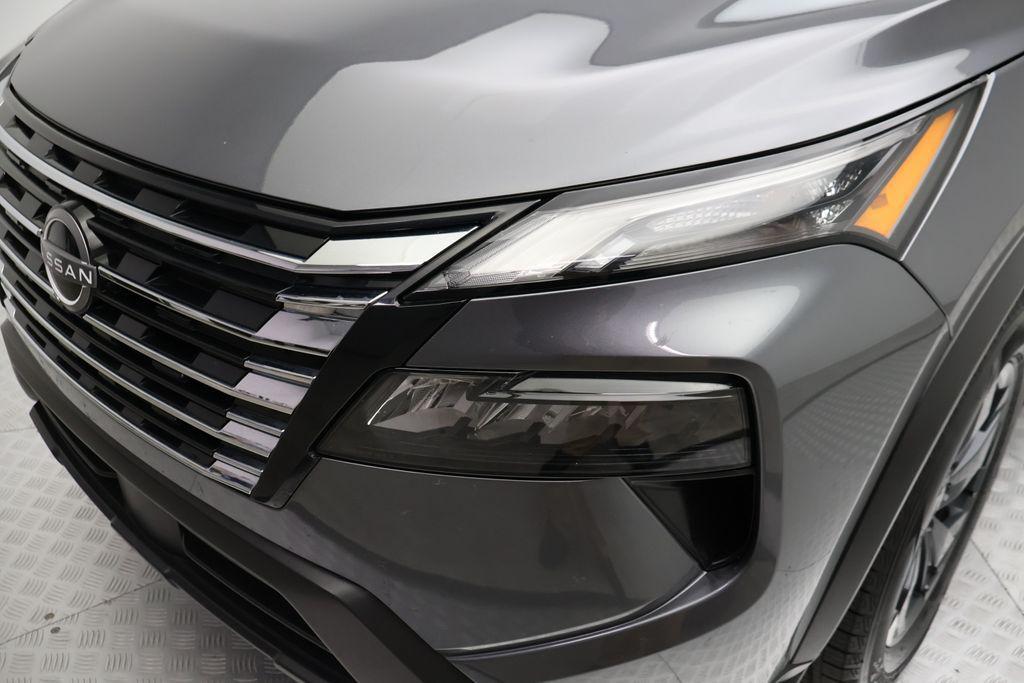 used 2025 Nissan Rogue car, priced at $18,957