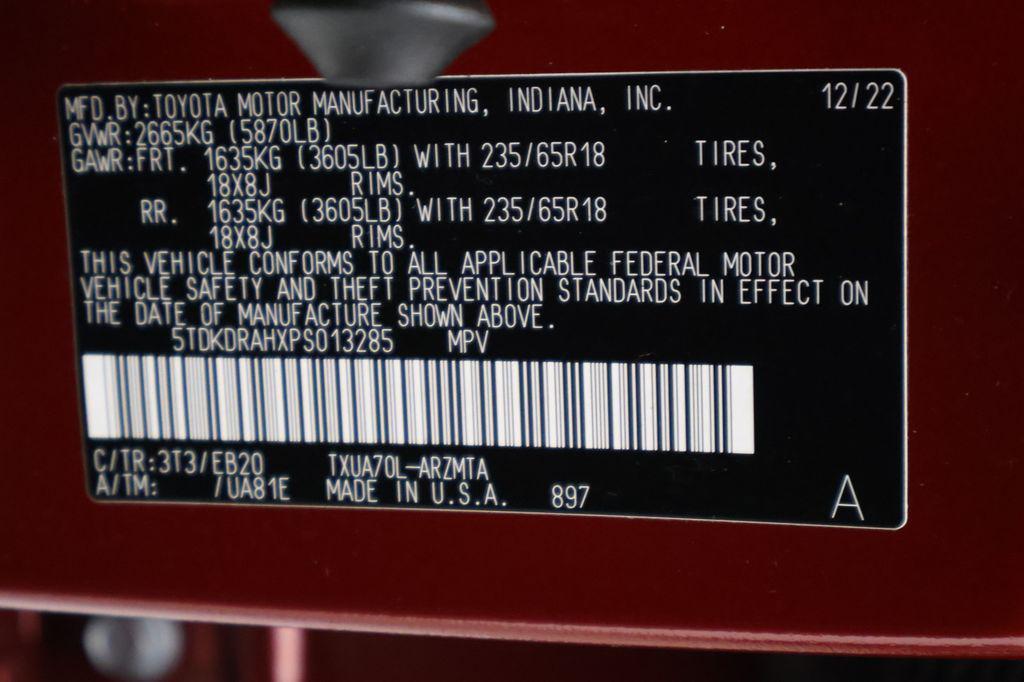 used 2023 Toyota Highlander car, priced at $32,977