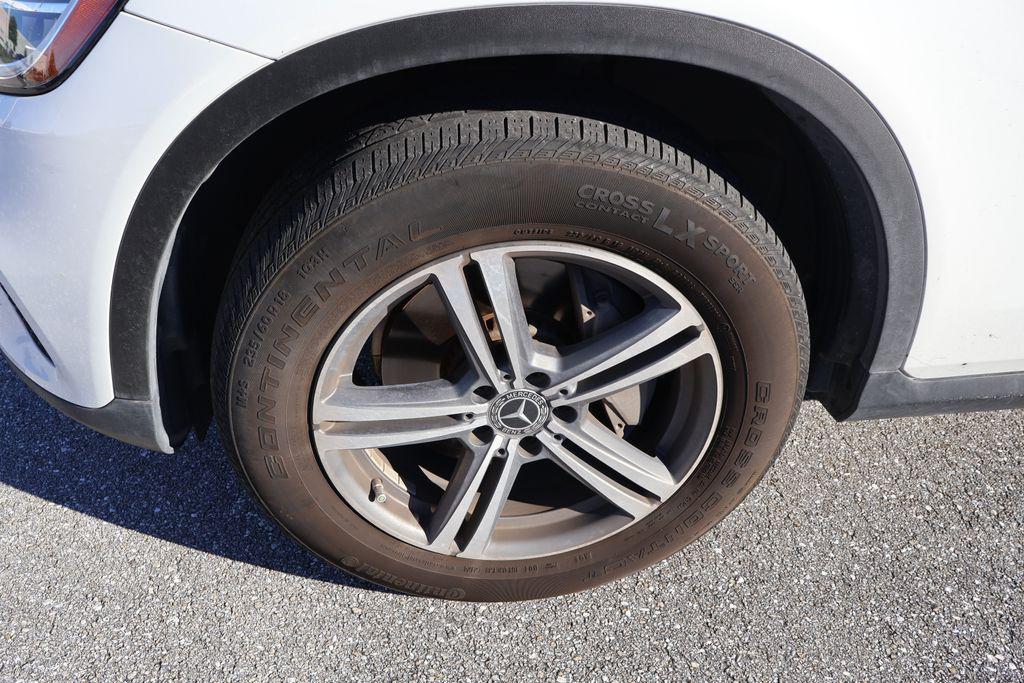 used 2020 Mercedes-Benz GLC 300 car, priced at $23,977