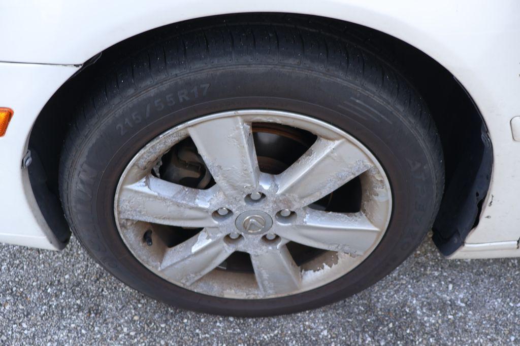 used 2005 Lexus ES 330 car, priced at $4,377