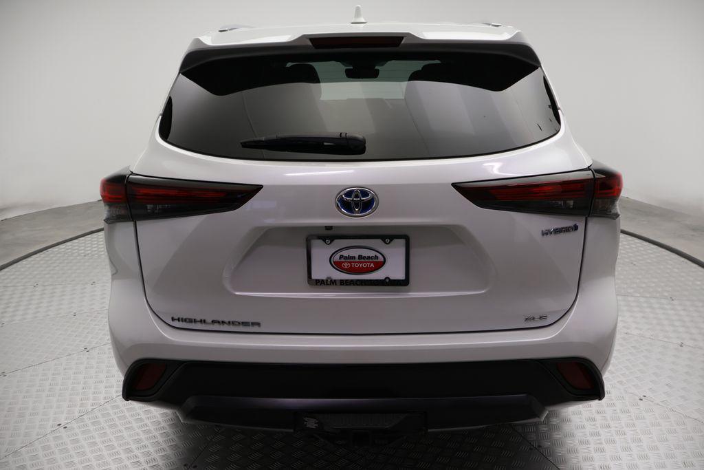used 2024 Toyota Highlander Hybrid car, priced at $42,877