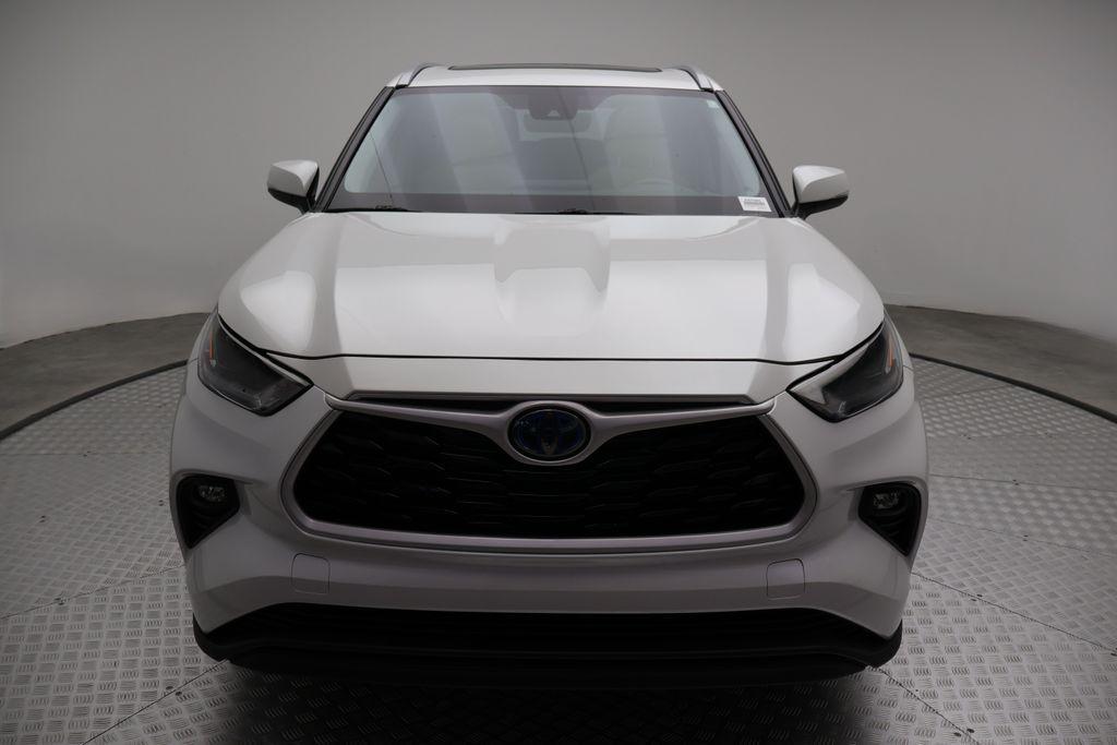 used 2024 Toyota Highlander Hybrid car, priced at $42,877