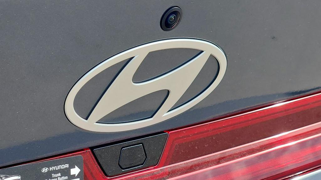 new 2026 Hyundai Elantra car, priced at $26,457