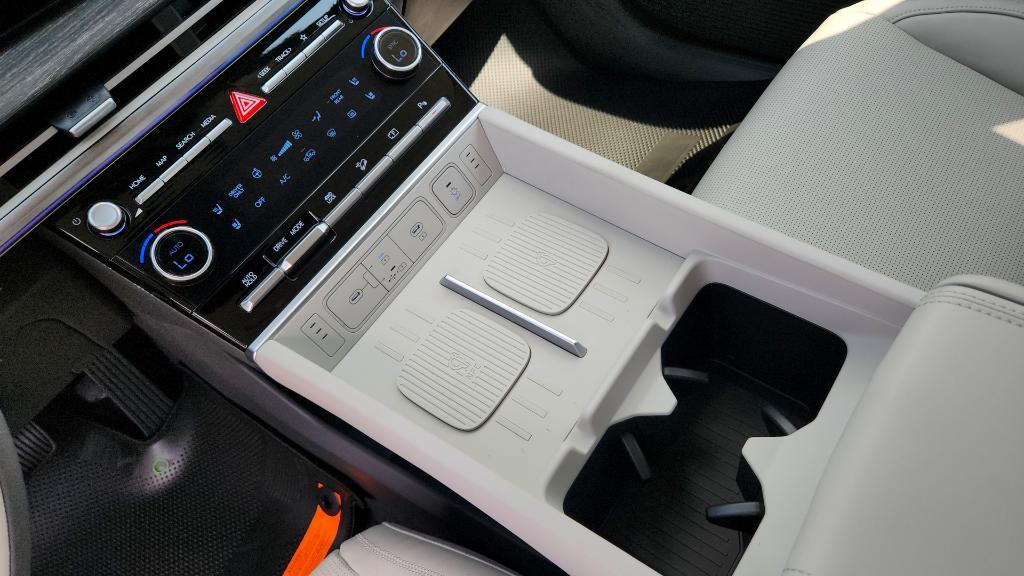 new 2025 Hyundai SANTA FE HEV car, priced at $46,149