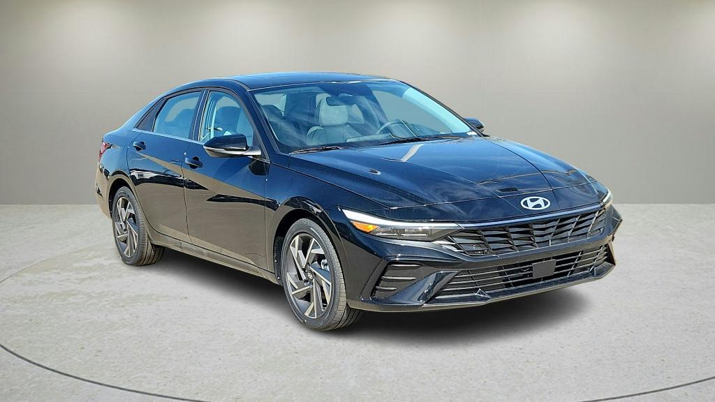 new 2025 Hyundai Elantra car, priced at $25,993