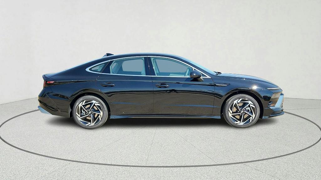 new 2026 Hyundai Sonata car, priced at $26,706