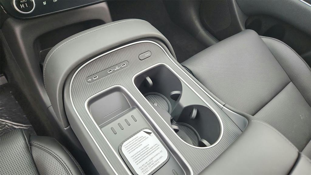 new 2026 Hyundai Palisade Hybrid car, priced at $60,557