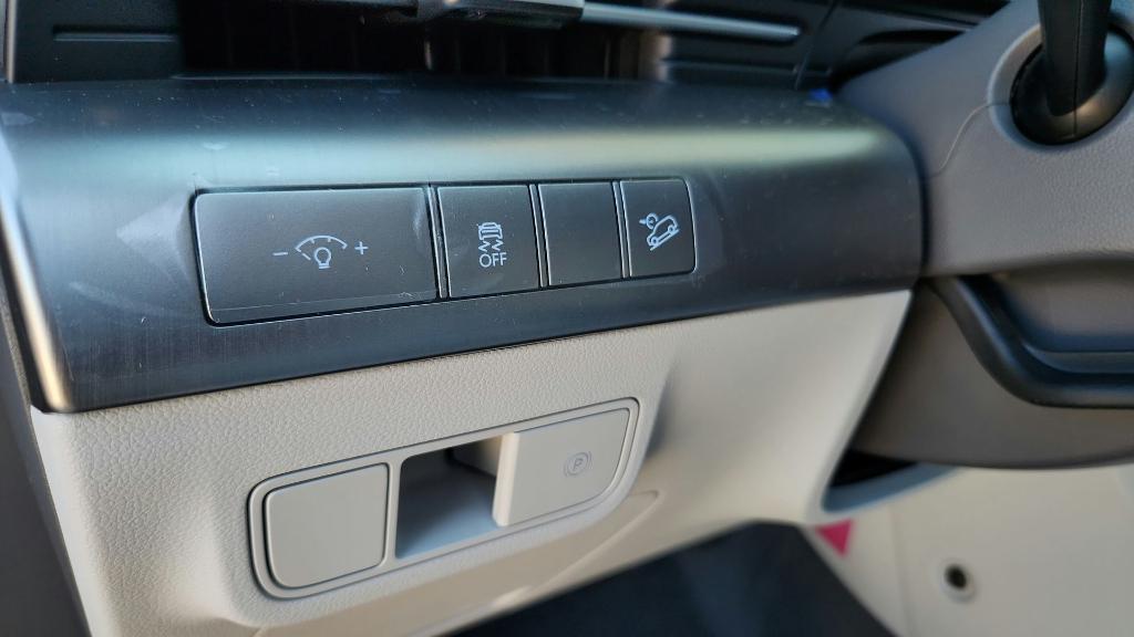 new 2026 Hyundai Kona car, priced at $28,622