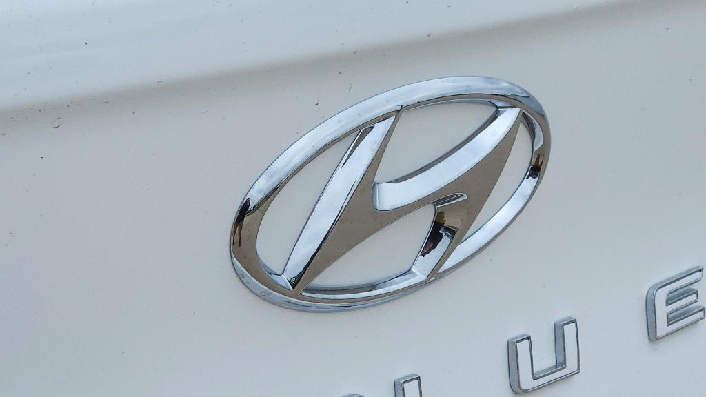 new 2026 Hyundai Venue car, priced at $23,941